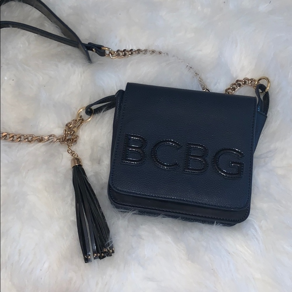 BCBG CROSSBODY PURSE